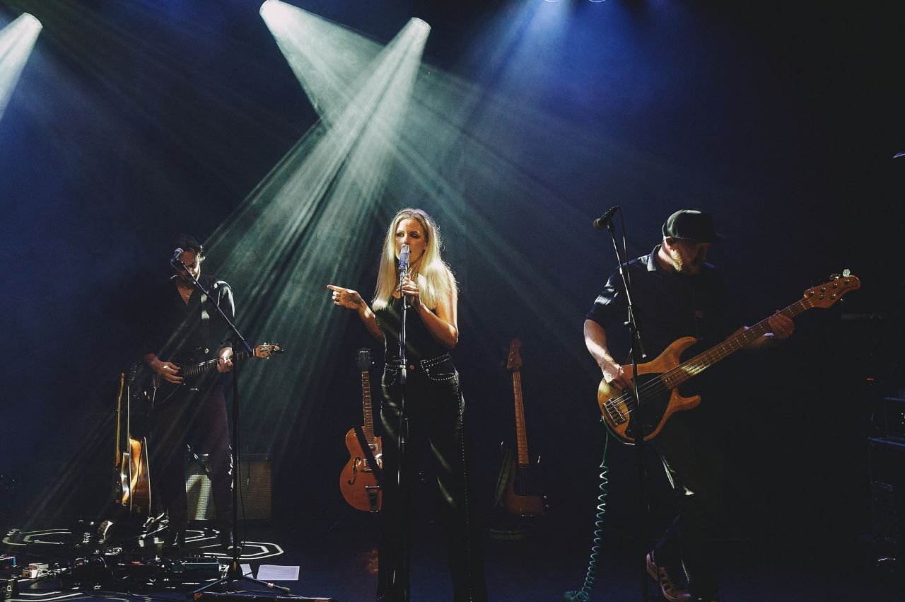 Liveband in podiumlicht